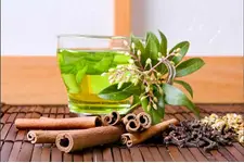 Melisa Çayı Adet Söktürürmü?